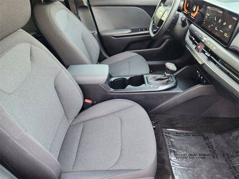 Certified 2025 Kia K4 LXS image 14