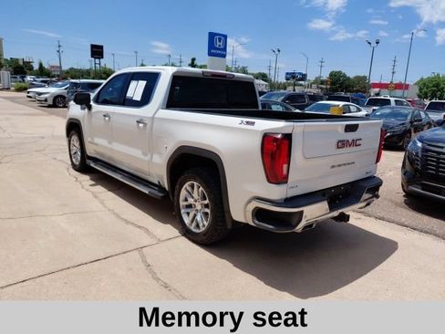Used 2021 GMC Sierra 1500 SLT w/ SLT Premium Plus Package AWD/4WD image 7