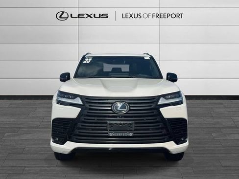 Used 2023 Lexus LX 600 4WD w/ Appearance Package image 2