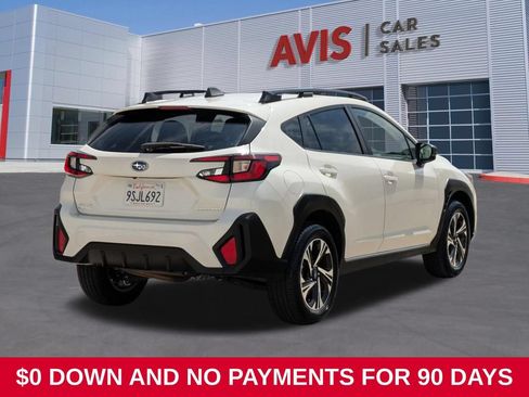 Used 2025 Subaru Crosstrek 2.5i Premium AWD/4WD image 6