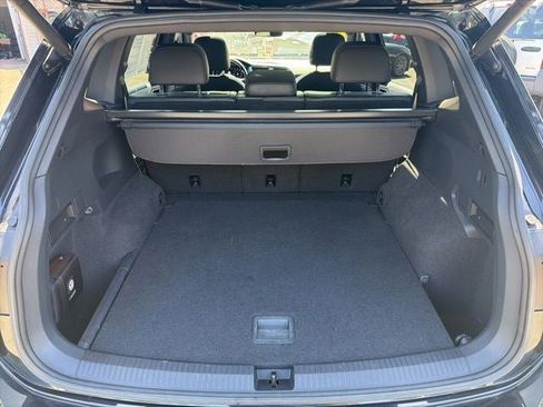 Used 2020 Volkswagen Tiguan SEL Premium R-Line AWD/4WD image 30