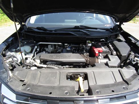 Used 2024 Nissan Rogue S AWD/4WD image 27