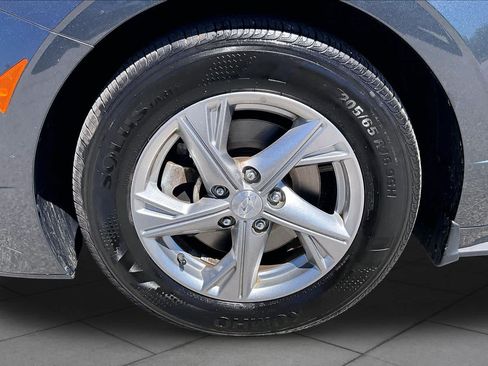 Used 2023 Hyundai Sonata SE FWD image 11
