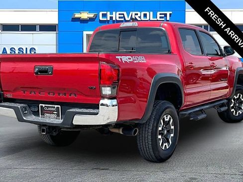 Used 2019 Toyota Tacoma TRD Off-Road AWD/4WD image 19