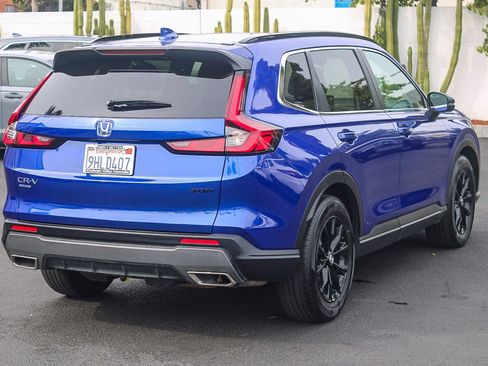 Used 2023 Honda CR-V Sport image 9