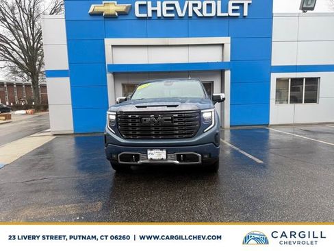 Used 2024 GMC Sierra 1500 Denali Ultimate image 1