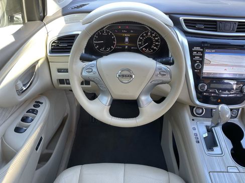 Used 2017 Nissan Murano SL w/ SL Technology Package image 32