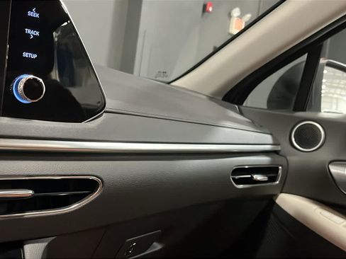 Used 2023 Hyundai Sonata Blue FWD image 18