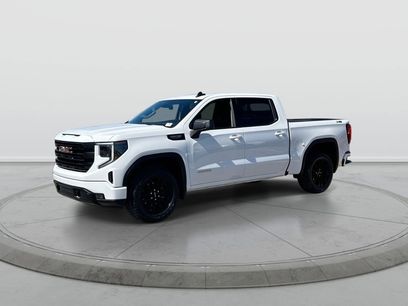 Used 2025 GMC Sierra 1500 Elevation