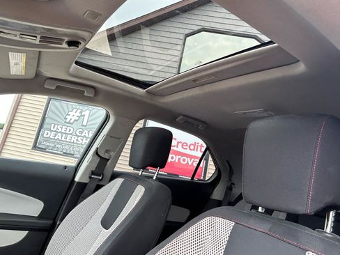 Used 2017 Chevrolet Equinox LT FWD image 18