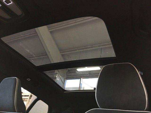 New 2024 Volvo XC40 Recharge Plus w/ Protection Package Premier RWD image 24