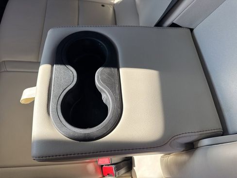 Used 2019 Cadillac XT4 Sport image 39