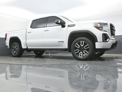 Used 2022 GMC Sierra 1500 AT4 w/ AT4 Preferred Package AWD/4WD image 44
