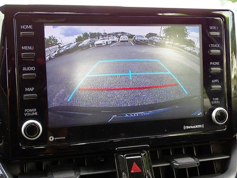 Used 2022 Toyota Corolla LE FWD image 32
