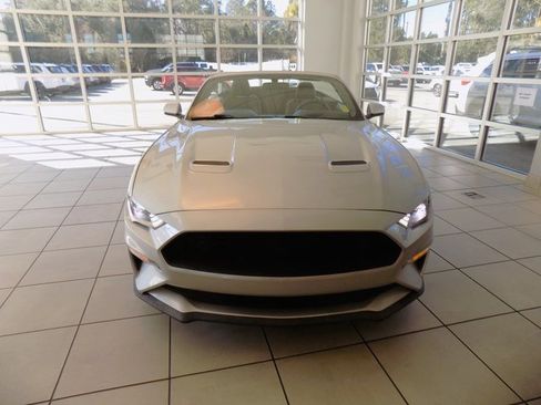 Used 2018 Ford Mustang Premium w/ Black Accent Package image 3