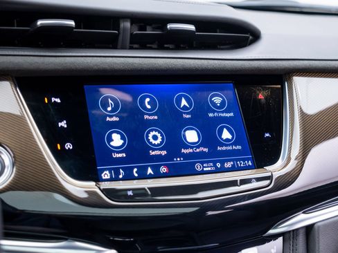 Certified 2025 Cadillac XT6 Premium Luxury w/ Platinum Package AWD/4WD image 29