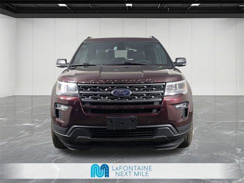 Used 2019 Ford Explorer XLT w/ Equipment Group 202A image 8
