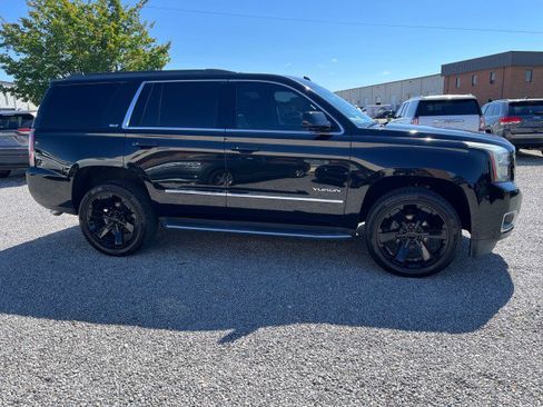 Used 2017 GMC Yukon SLT w/ Open Road Package AWD/4WD image 5
