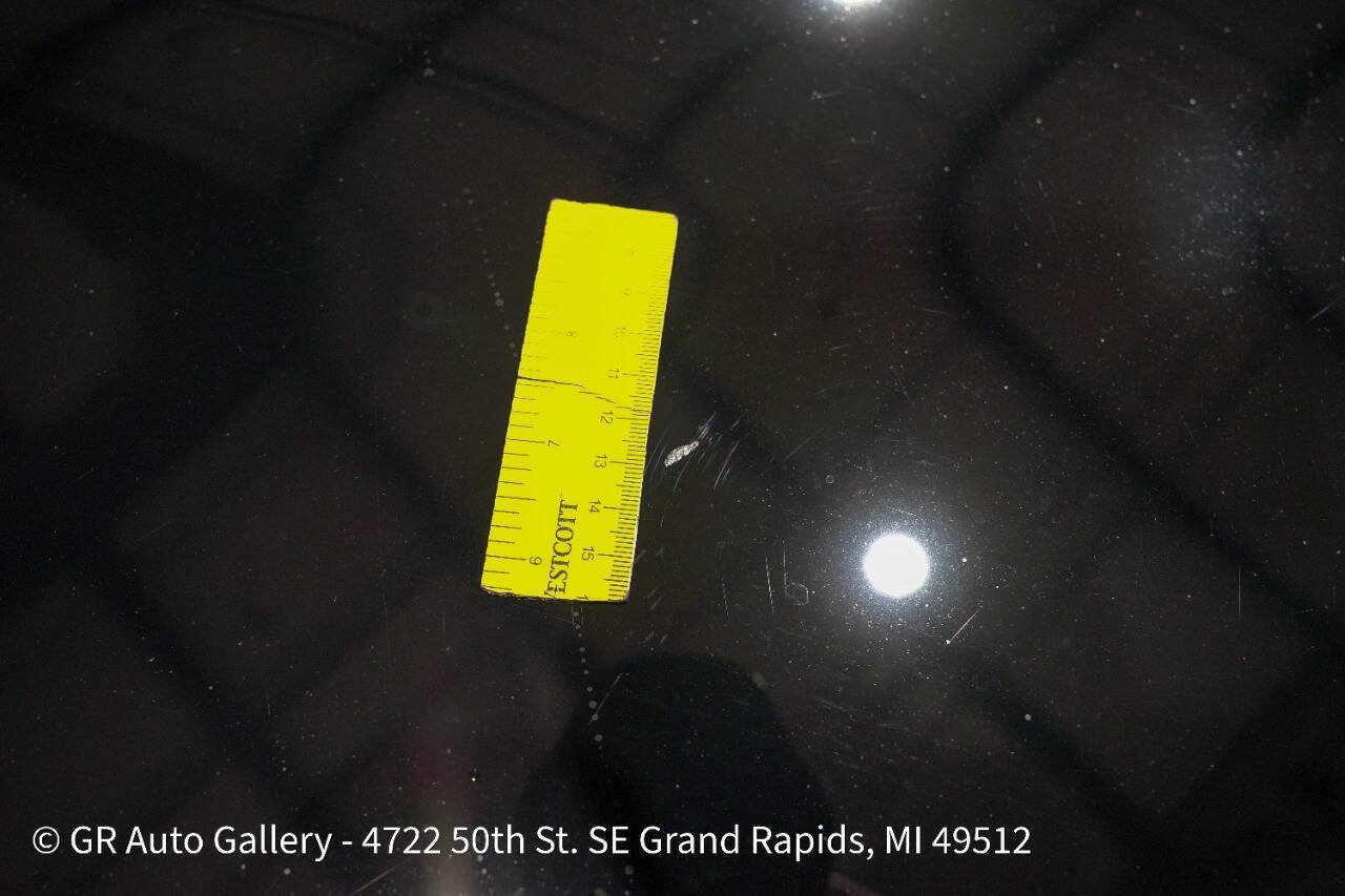 Used 2023 Dodge Challenger SRT Hellcat RWD image 36