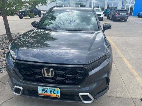 Used 2024 Honda CR-V Sport Touring image 11