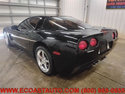 Used 2004 Chevrolet Corvette Coupe w/ Preferred Equipment Group image 6
