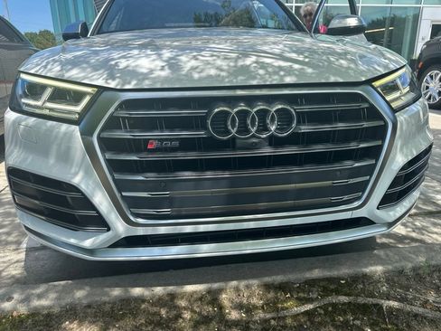 Used 2018 Audi SQ5 Prestige w/ Prestige Package AWD/4WD image 2