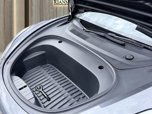 Used 2023 Tesla Model 3 Standard Range image 19