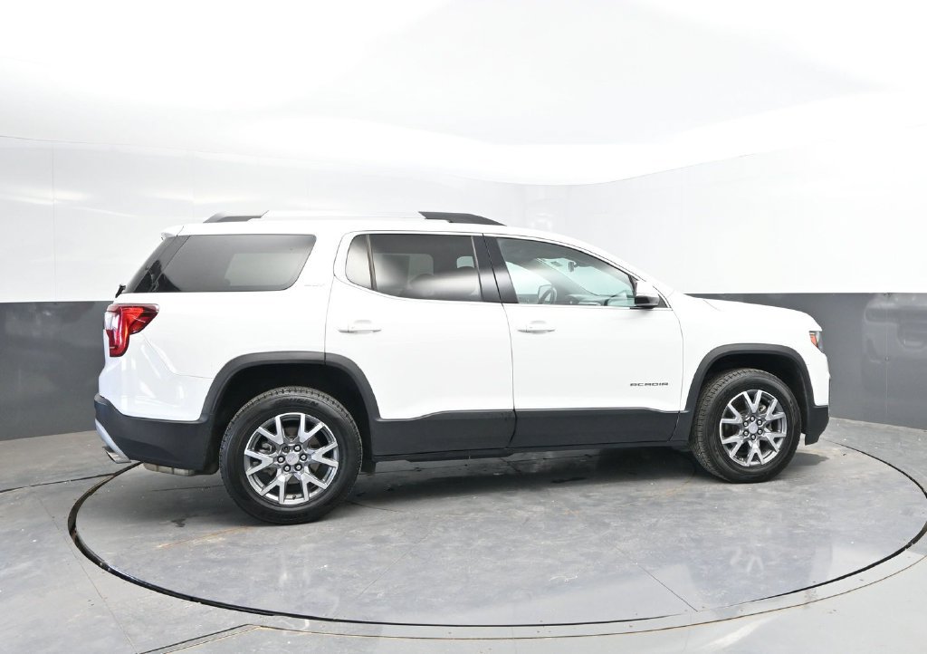Used 2023 GMC Acadia SLT FWD image 8