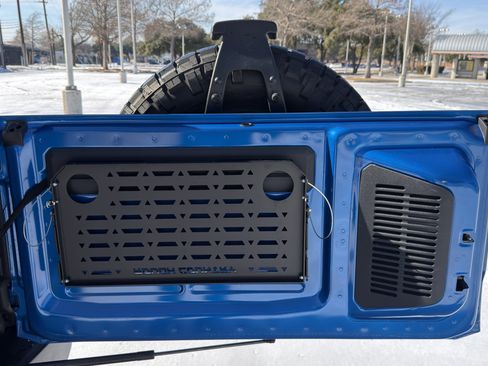 Used 2022 Ford Bronco Wildtrak image 41