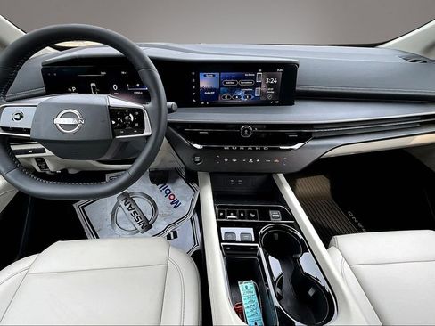 Certified 2025 Nissan Murano SV AWD/4WD image 7