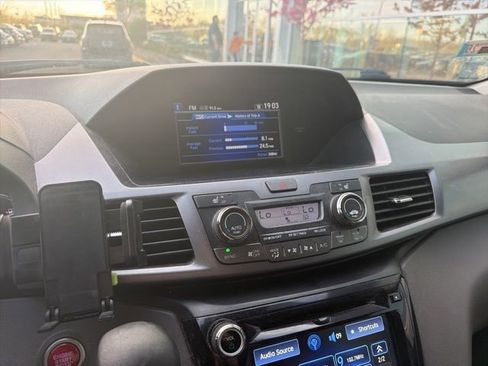 Used 2014 Honda Odyssey EX-L image 20