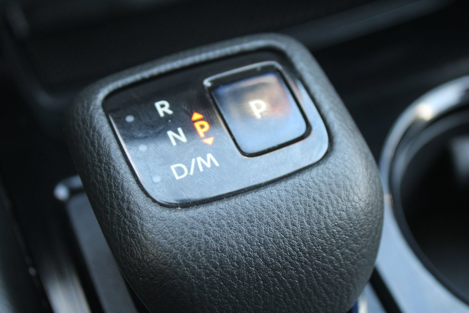 Used 2021 Nissan Rogue SL FWD image 42