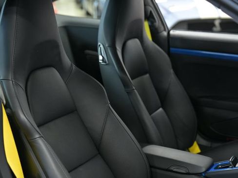 Used 2014 Porsche 911 Turbo S AWD/4WD image 35
