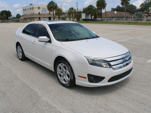 Used 2011 Ford Fusion SE w/ 202A Rapid Spec Order Code FWD image 19