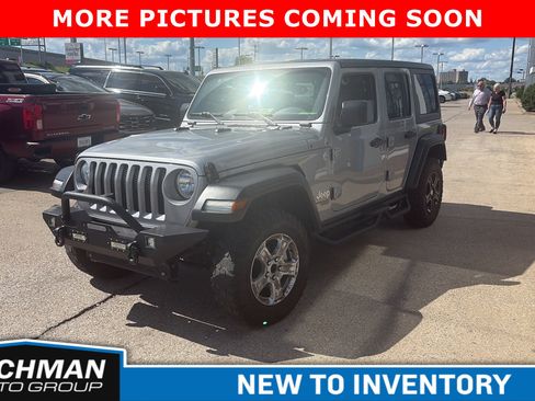 Used 2020 Jeep Wrangler Unlimited Sport S AWD/4WD image 4