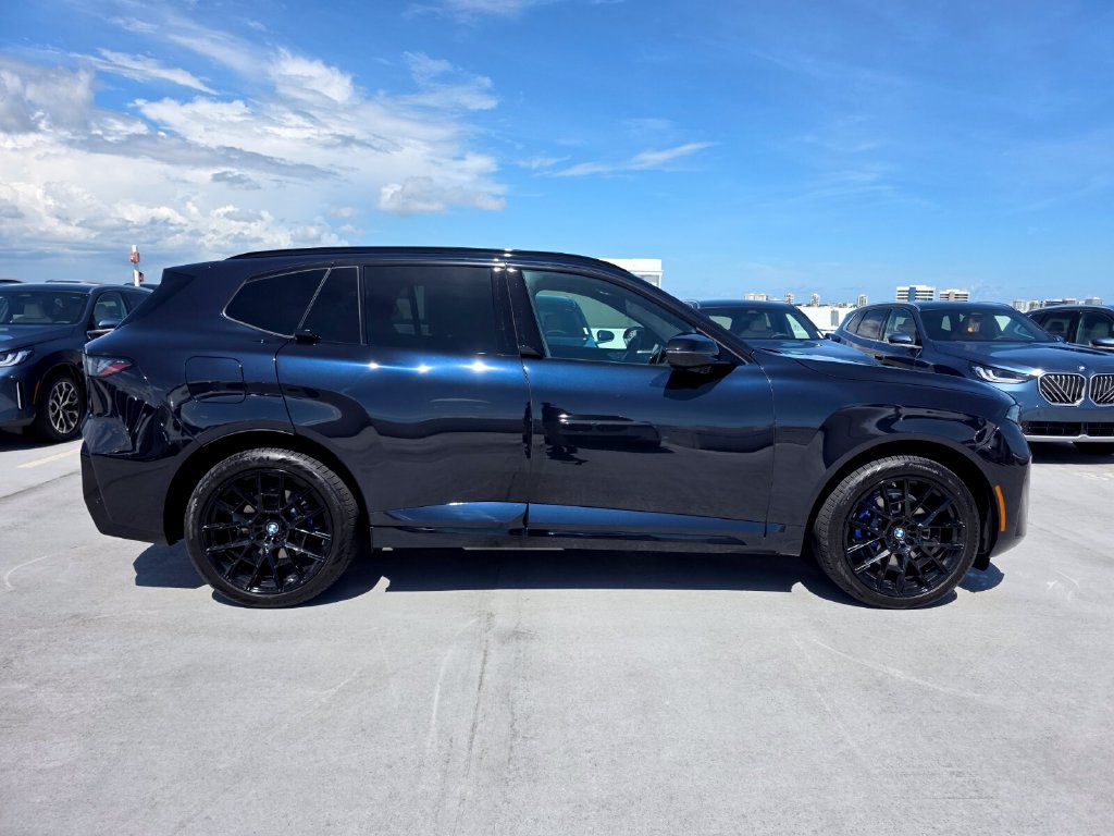 New 2027 BMW X5 xDrive50e w/ M Sport Professional Package AWD/4WD image 3