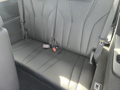 New 2026 Acura MDX SH-AWD image 23