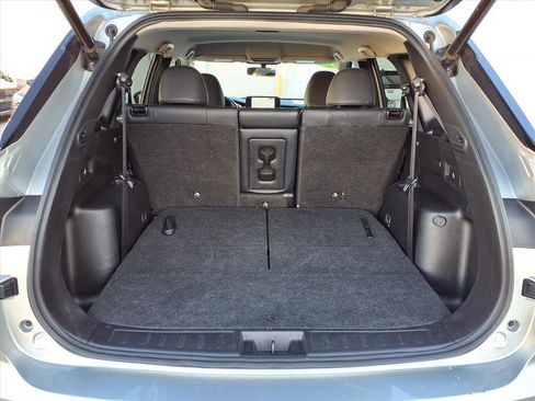 Used 2024 Mitsubishi Outlander SE image 15