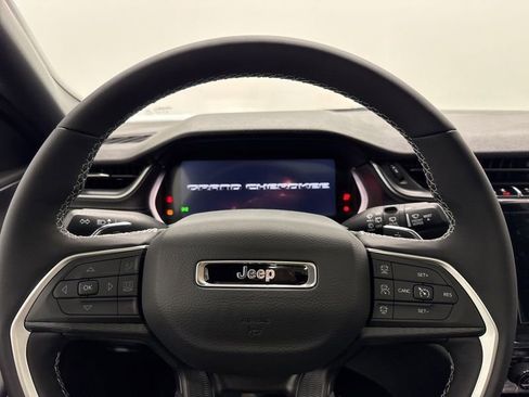 New 2025 Jeep Grand Cherokee L Altitude image 26