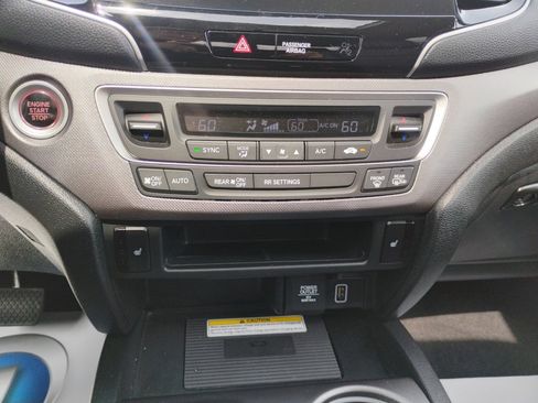 Certified 2023 Honda Ridgeline RTL image 18