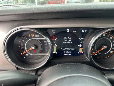 Used 2021 Jeep Wrangler Unlimited Sahara image 13