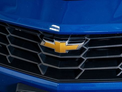 Used 2022 Chevrolet Camaro LT image 16