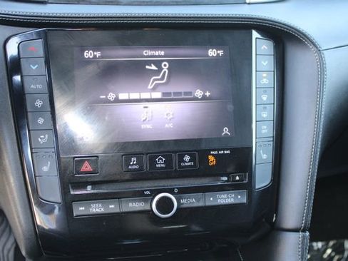 Used 2021 INFINITI QX50 Luxe w/ Appearance Package image 29