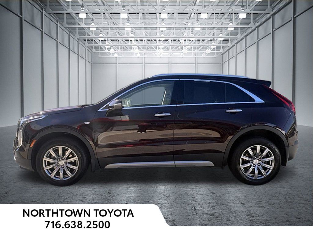 Used 2021 Cadillac XT4 Premium Luxury w/ Cold Weather Package AWD/4WD image 2