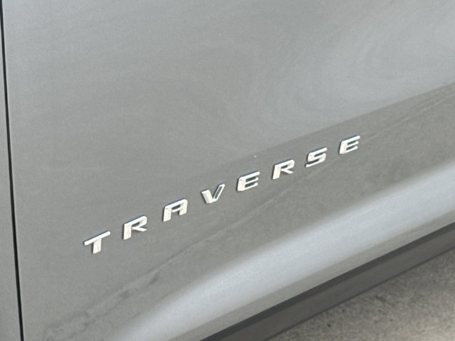 Certified 2026 Chevrolet Traverse LT w/ Driver Confidence Package FWD image 33