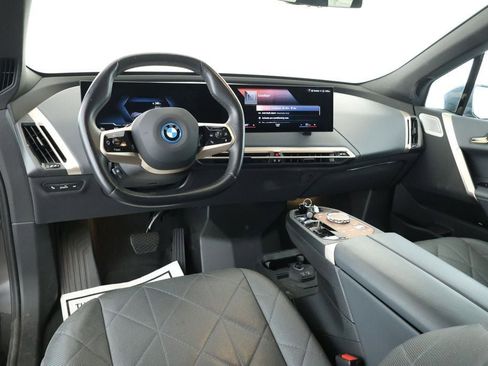 Used 2023 BMW iX M60 w/ Executive Package image 10