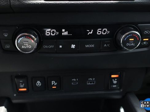 Used 2024 Nissan Frontier SL w/ Technology Package image 25