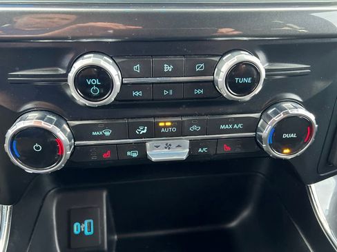 Used 2022 Ford F150 XLT w/ Equipment Group 302A High AWD/4WD image 42
