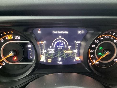 New 2026 Jeep Wrangler Unlimited Sahara AWD/4WD image 18