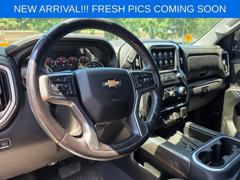 Used 2020 Chevrolet Silverado 2500 LTZ w/ LTZ Plus Package AWD/4WD image 7